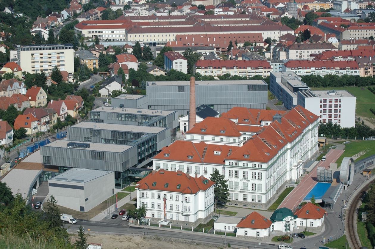 Donau University